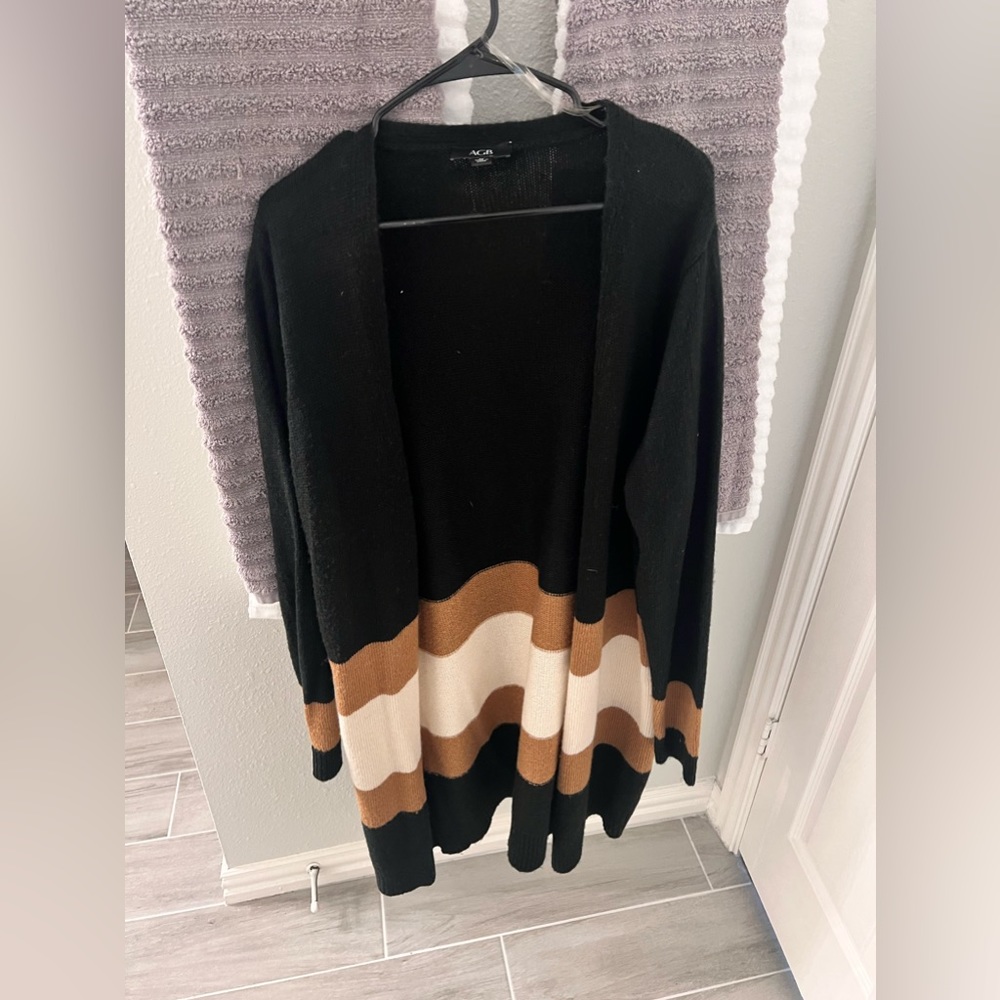 Women’s Cardigan sweater